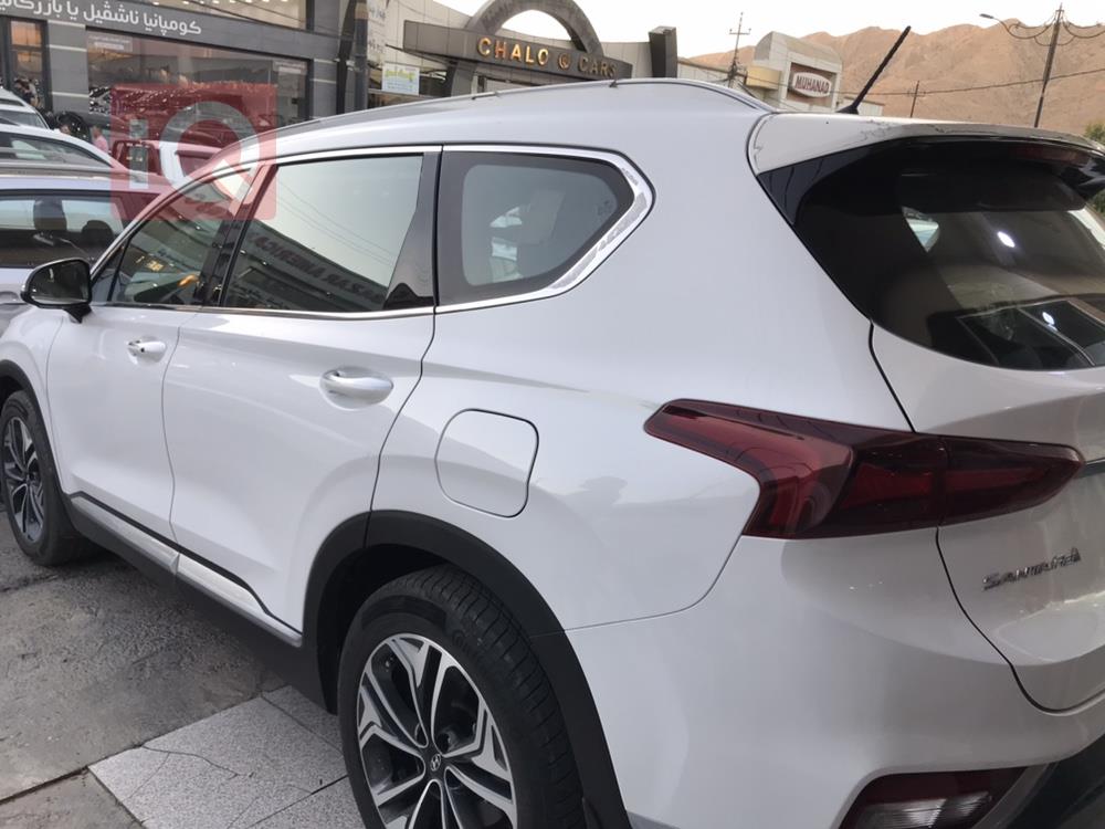 هيونداي سانتافي